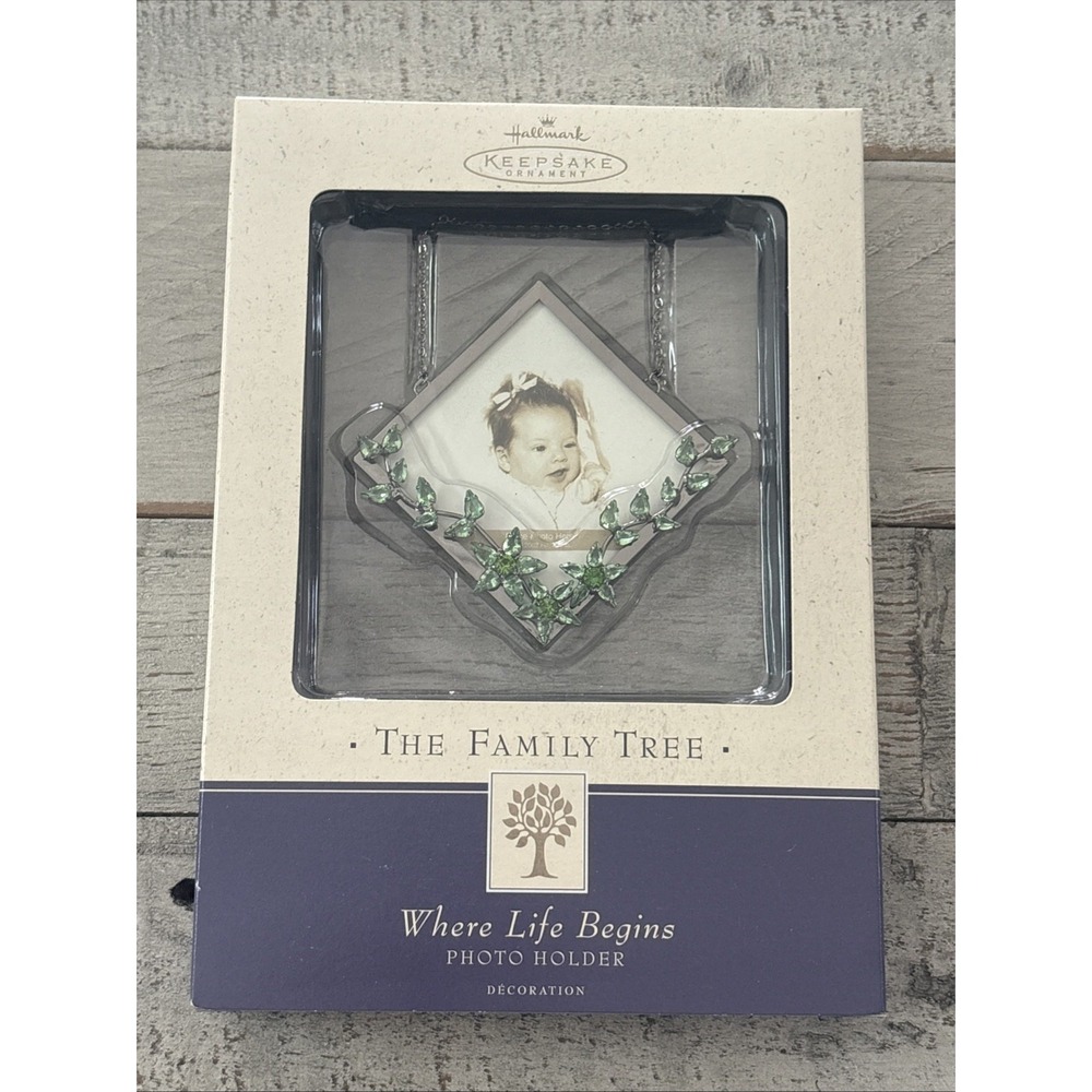 Hallmark Keepsake The Family Tree Photo Holder ~ 2002 Vintage Ornaments